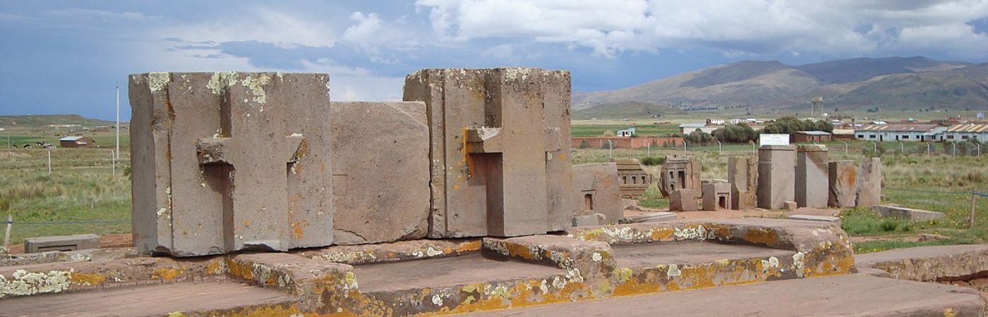 The Two Strangest Ancient Sites On Earth: Puma Punku And Tiwanaku